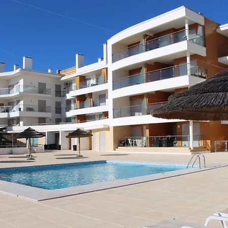 Ocean And Pool Appartement